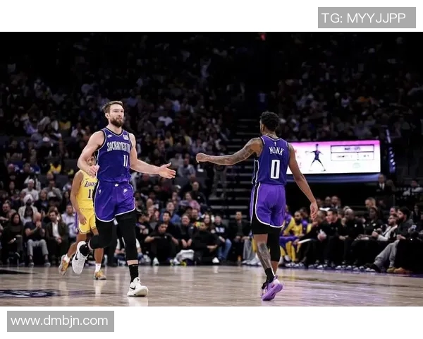 国王队与湖人队精彩对决免费直播全程回放与赛后分析尽在这里 国王队与湖人队精彩对决免费直播全程回放与赛后分析尽在这里