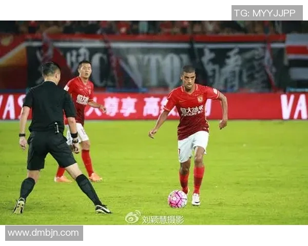 恒大与美洲队在香港展开激烈对决球迷期待精彩赛事盛宴